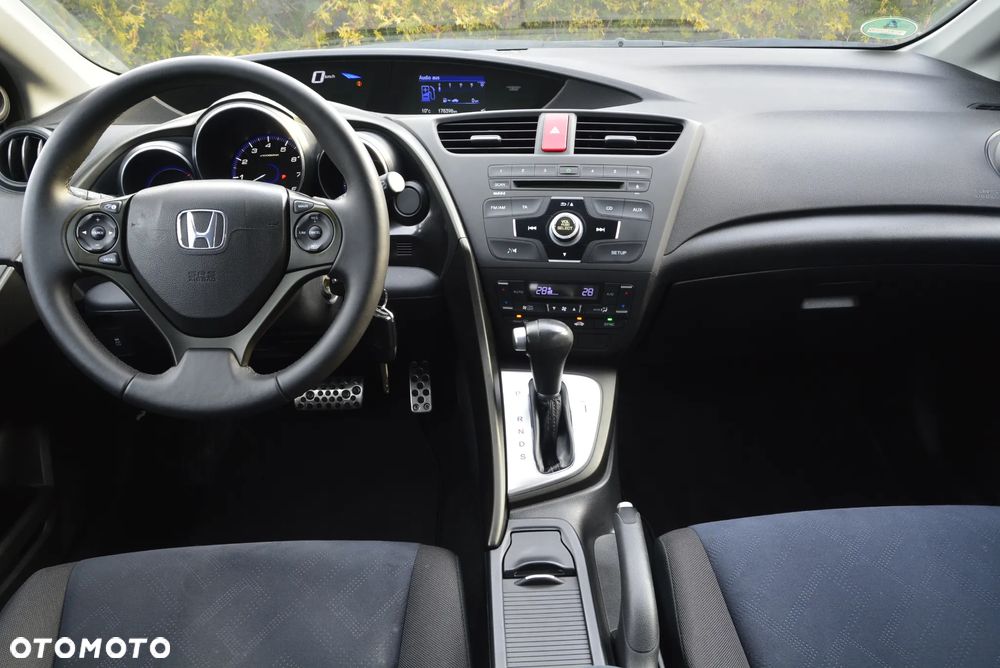 Honda Civic 1.8 i-VTEC Automatik Lifestyle - 4