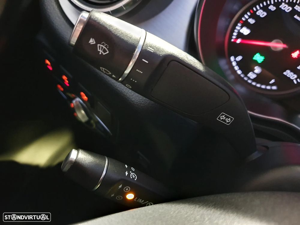 Mercedes-Benz X 250 Aut. PURE - 25