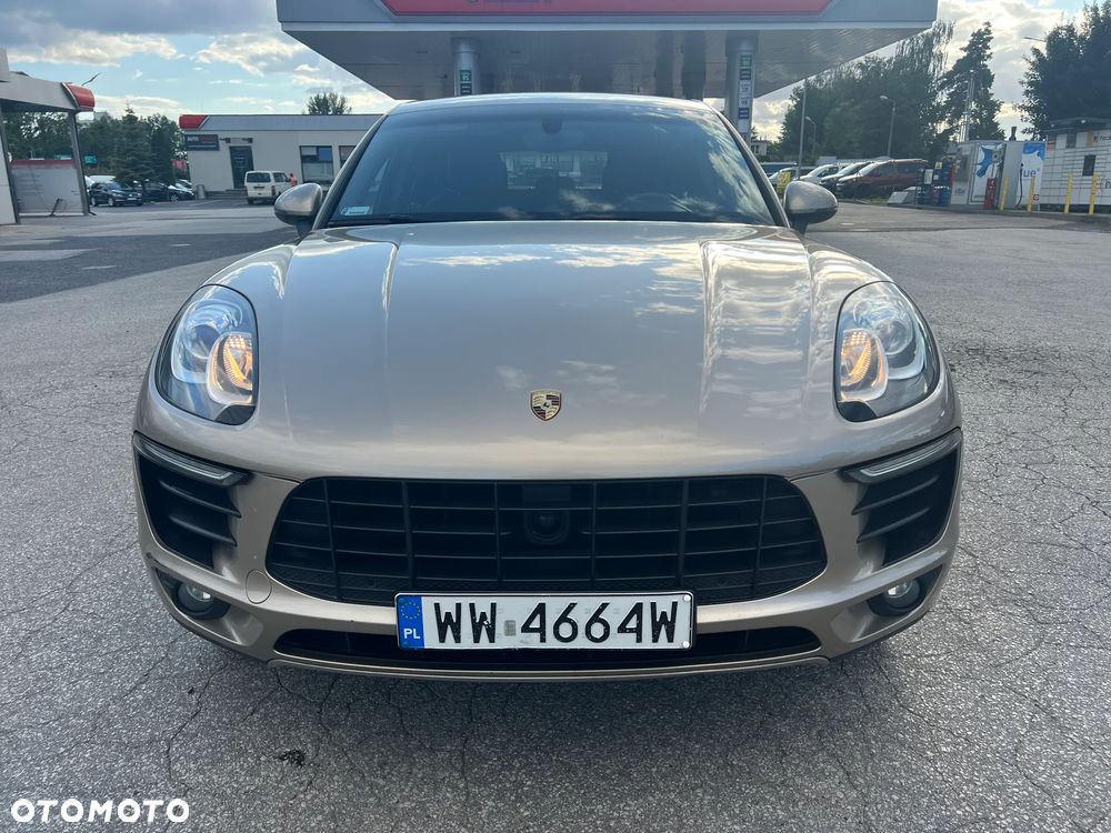 Porsche Macan - 3