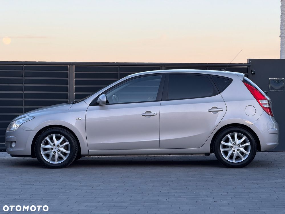 Hyundai i30 1.6 CRDi Premium - 3