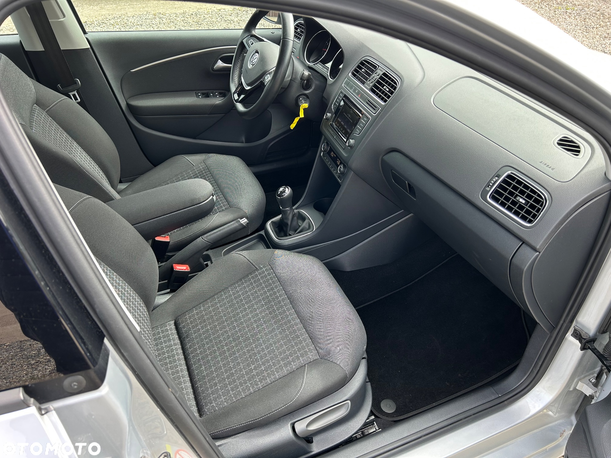 Volkswagen Polo 1.2 TSI Blue Motion Technology Style - 23