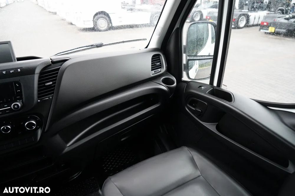 Iveco DAILY 35-160 / BASCULATOR / CU DOUA PERSOANE - 6 LOCURI / DOUĂ PERSOANE / MANUAL / 2023 / IMPORTAT - 30