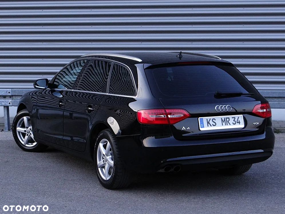 Audi A4 Avant 2.0 TDI DPF Attraction - 4