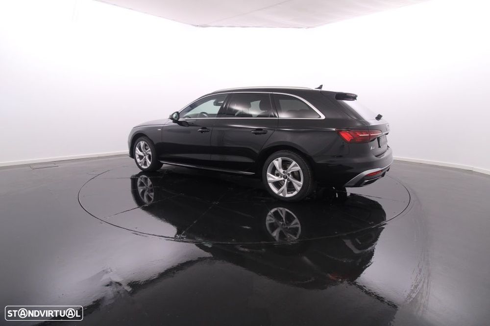 Audi A4 Avant 35 TDI S line S tronic - 4