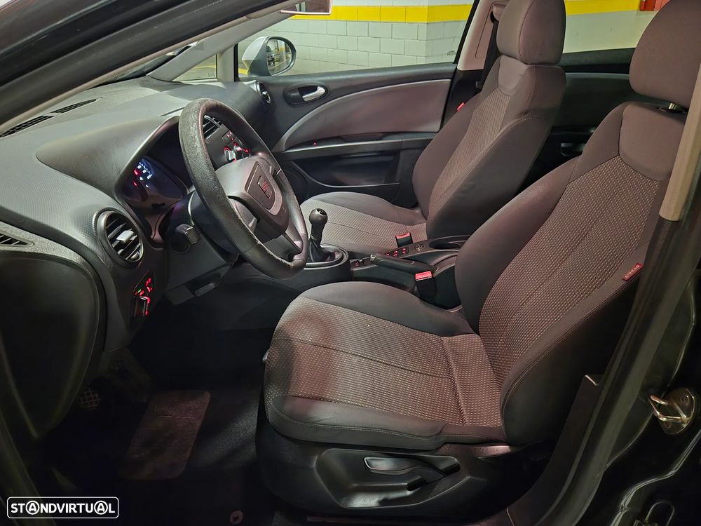 SEAT Leon 1.6 TDI DPF E-Ecomotive Style - 20