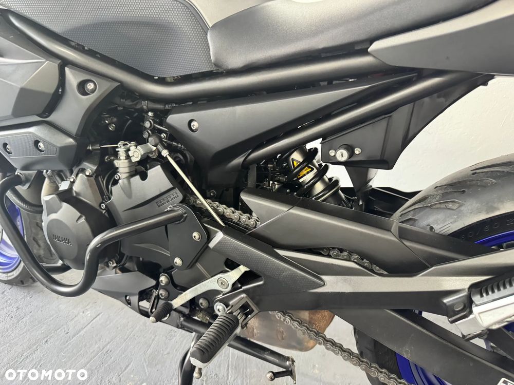 Yamaha XJ - 37