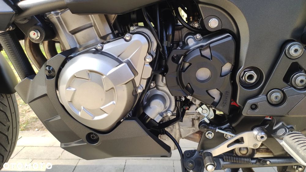 Kawasaki Versys 1000 - 19