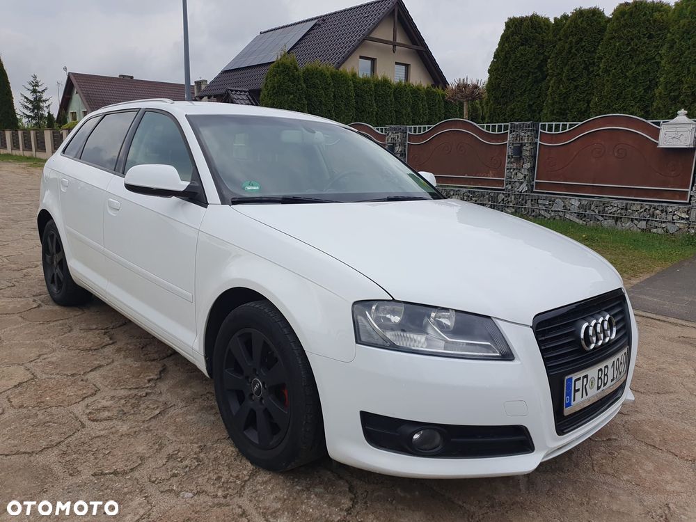 Audi A3 Sportback 1.4 TFSI S Line Sportpaket plus - 2