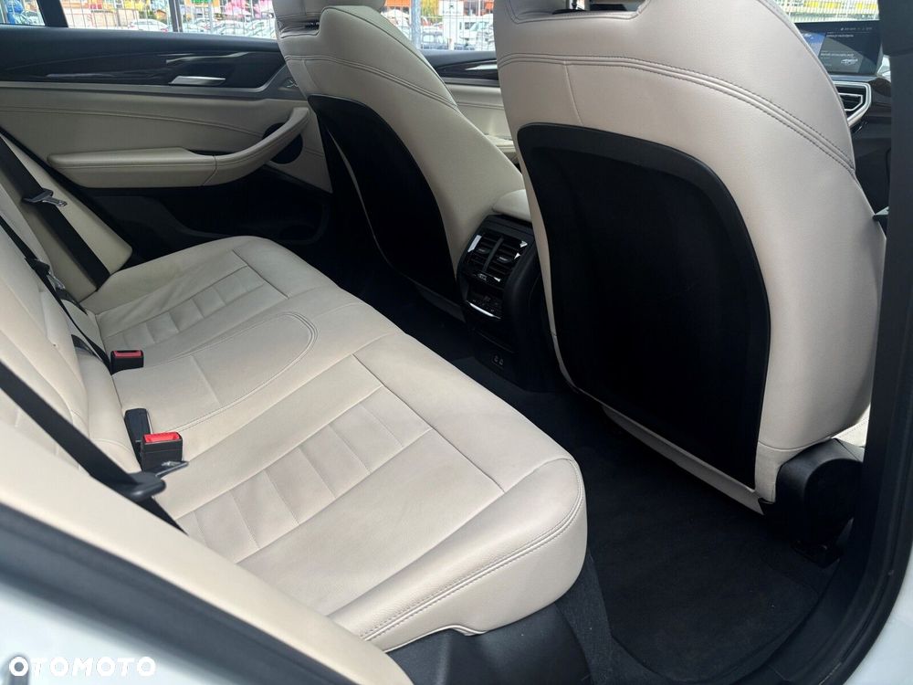 BMW X4 xDrive30i mHEV M Sport sport - 24