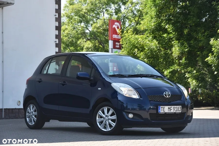 Toyota Yaris 1.33 Selection Platinum - 6