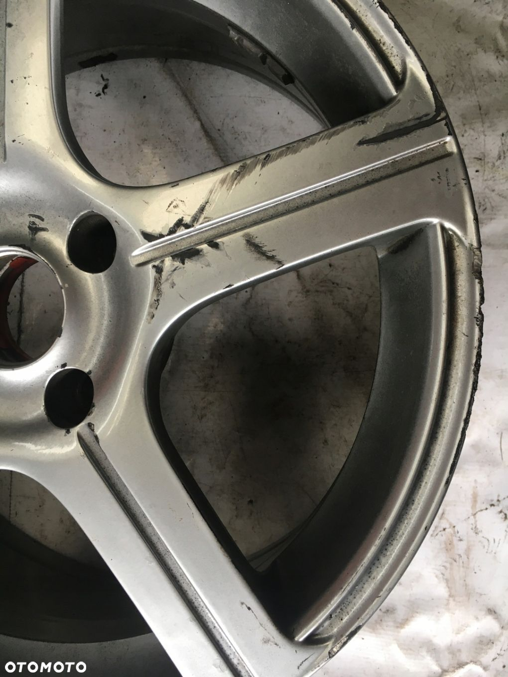 FELGA ALUMINIOWA DEZENT 7JX17H2 ET40 4X114,3 - 3