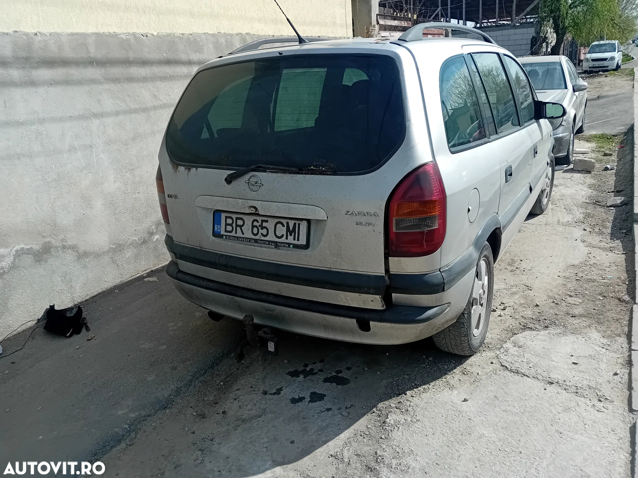 Dezmembrez opel zafira Diesel  7locuri - 3