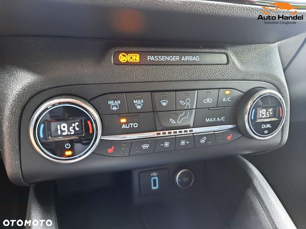 Ford Focus 1.0 EcoBoost ST-Line ASS PowerShift - 36