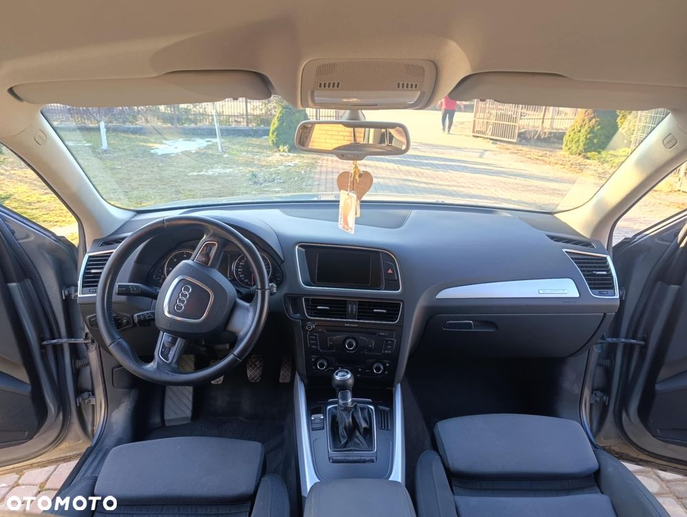 Audi Q5 2.0 TDI Quattro - 9