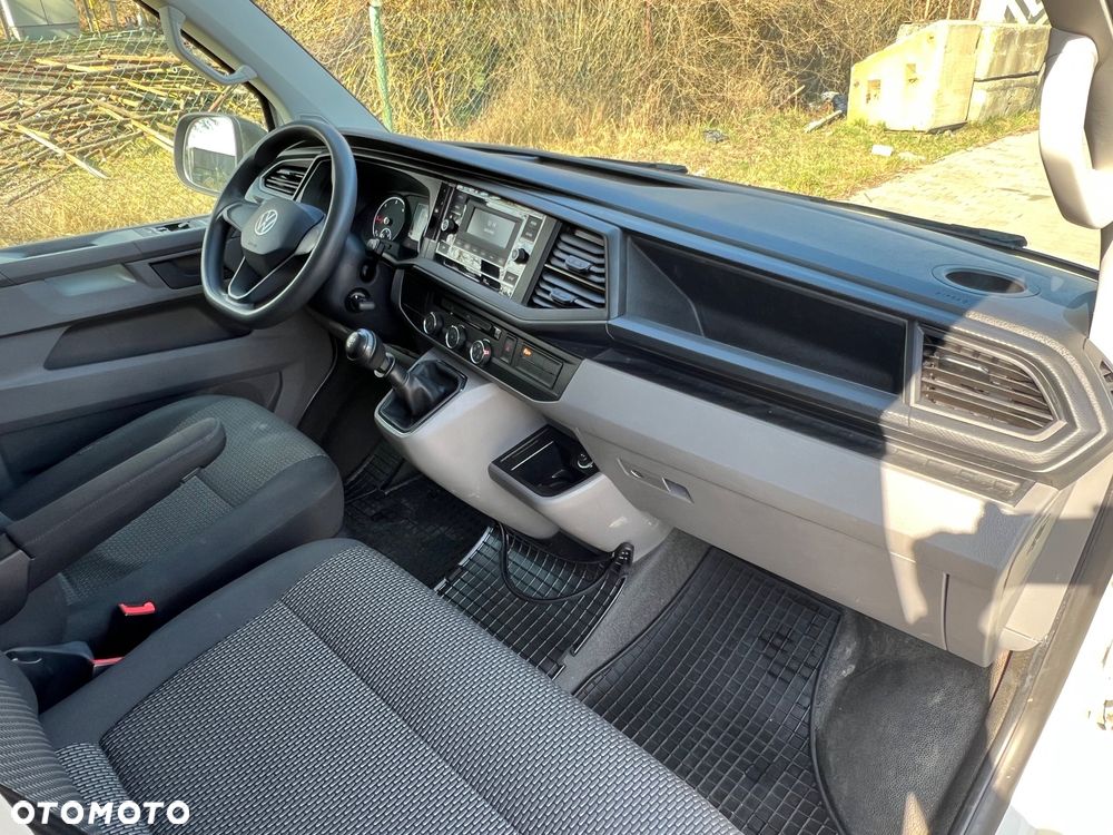 Volkswagen Transporter T6.1 - 20