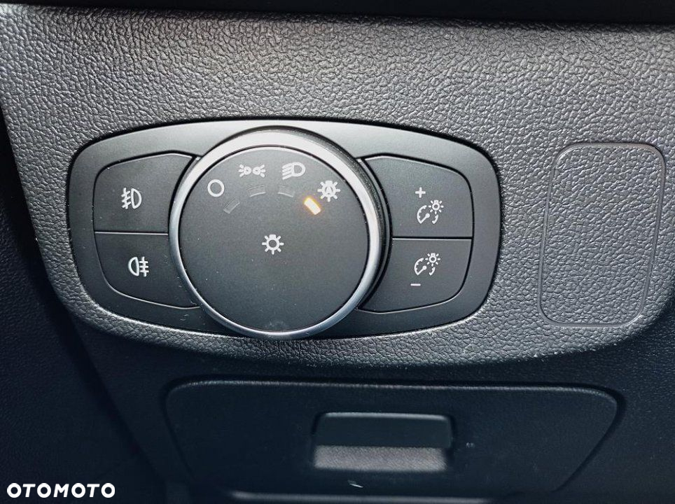 Ford Focus - 22