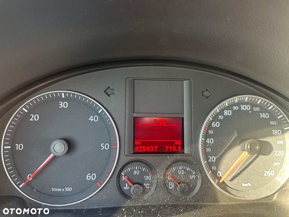 Volkswagen Golf Plus 1.9 TDI Comfortline - 8