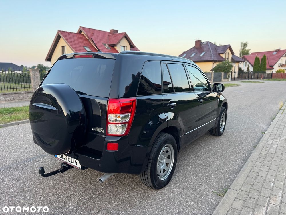 Suzuki Grand Vitara 2.0 Comfort Family - 5