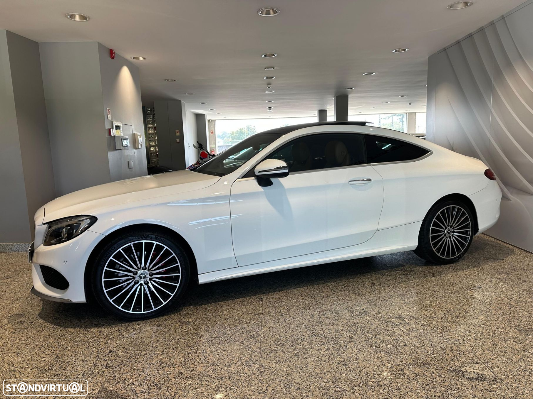 Mercedes-Benz C 220 - 6