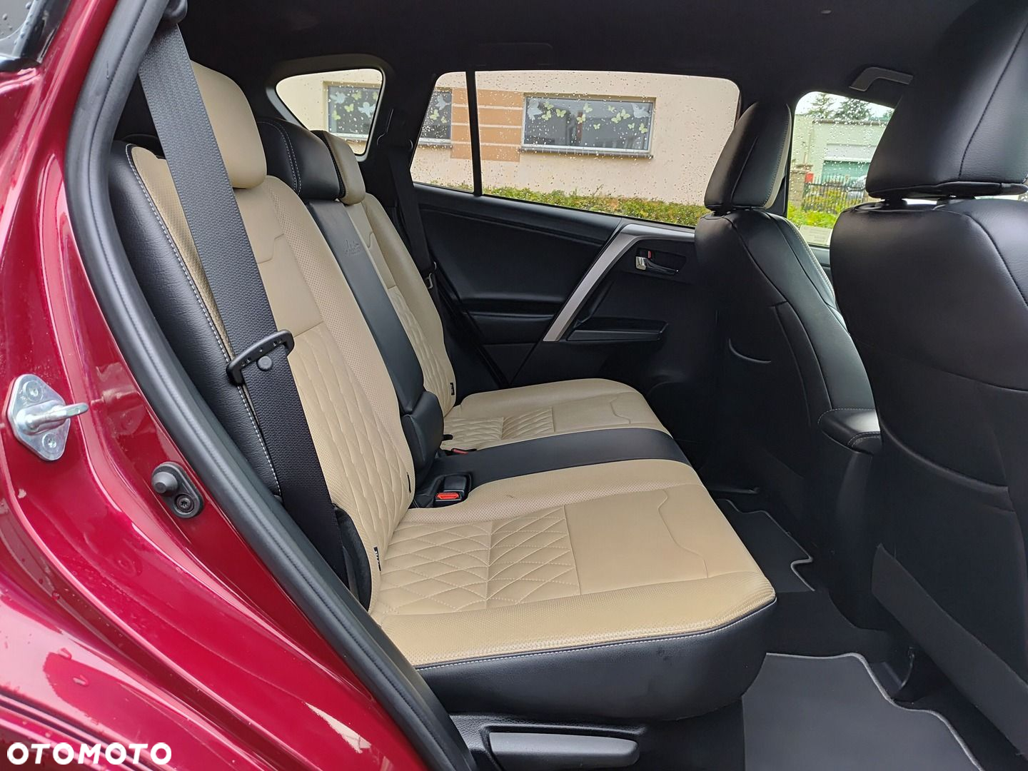 Toyota RAV4 - 7