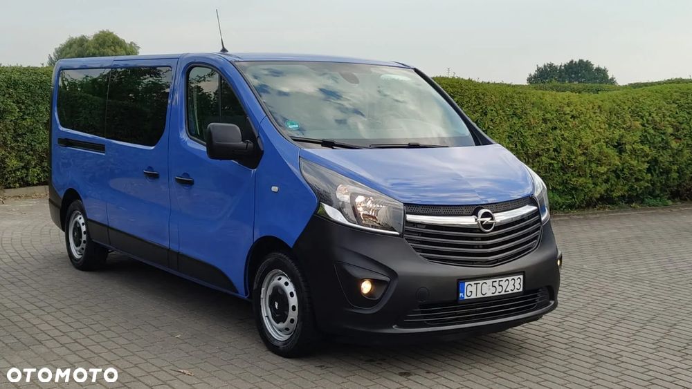 Opel Vivaro - 1