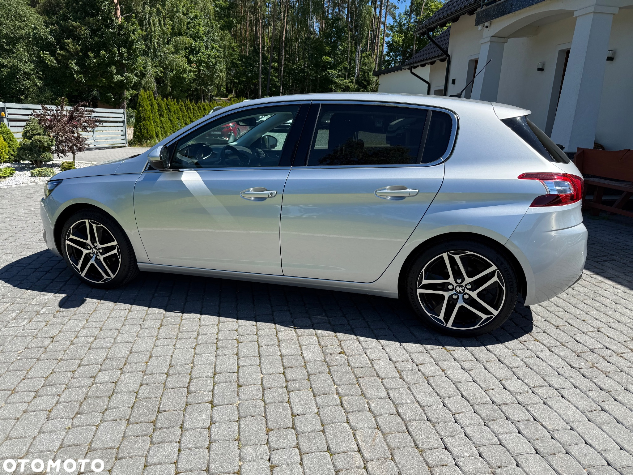 Peugeot 308 BlueHDi FAP 120 Stop & Start Allure - 8