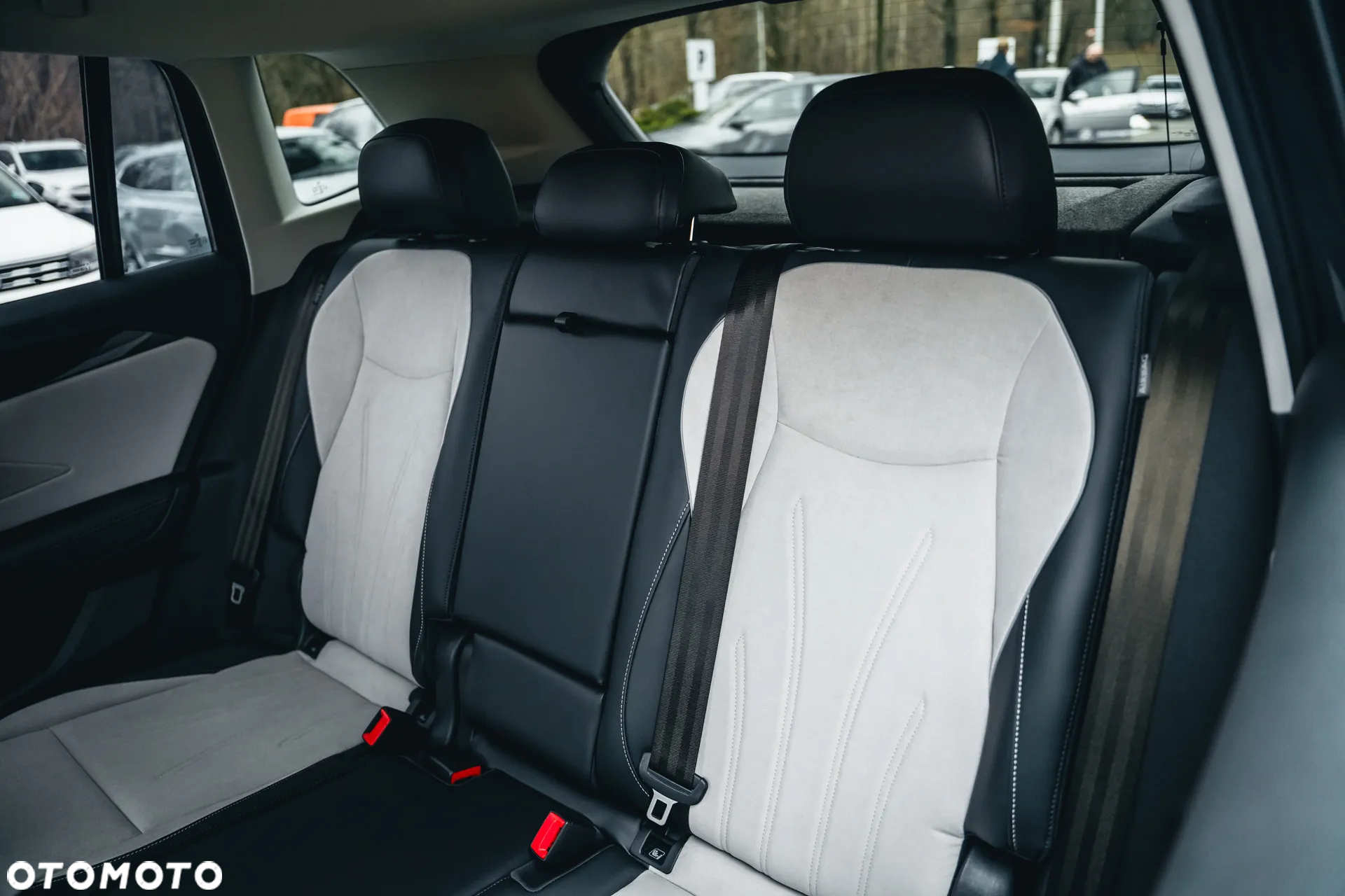 Volkswagen Tiguan 1.5 TSI EVO Elegance DSG - 28