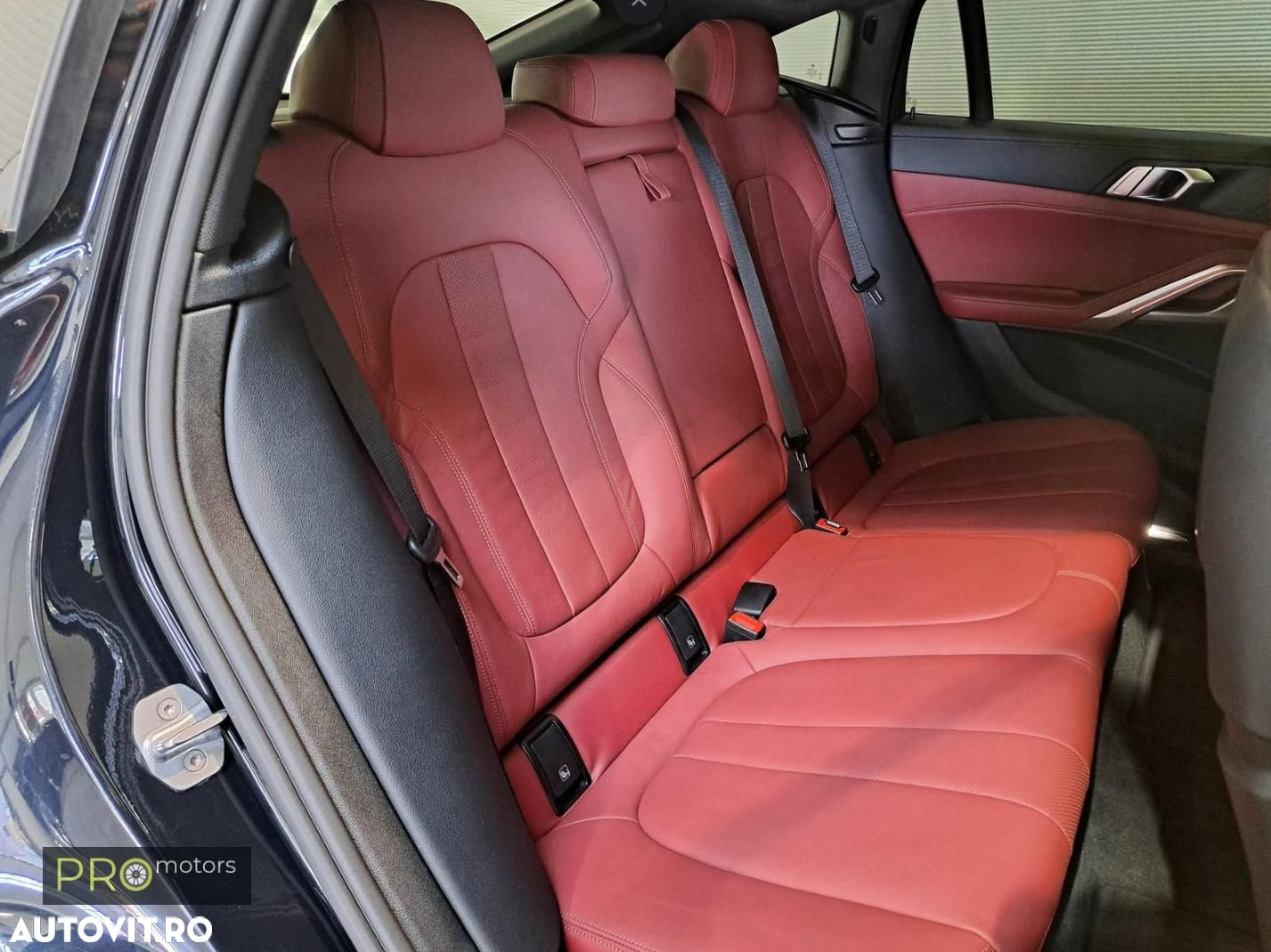 BMW X6 xDrive40i - 18