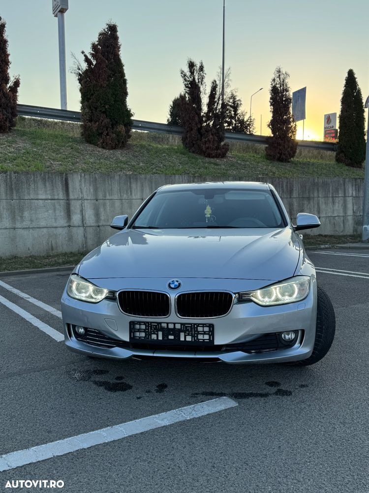 BMW Seria 3 318d Touring Aut. - 4