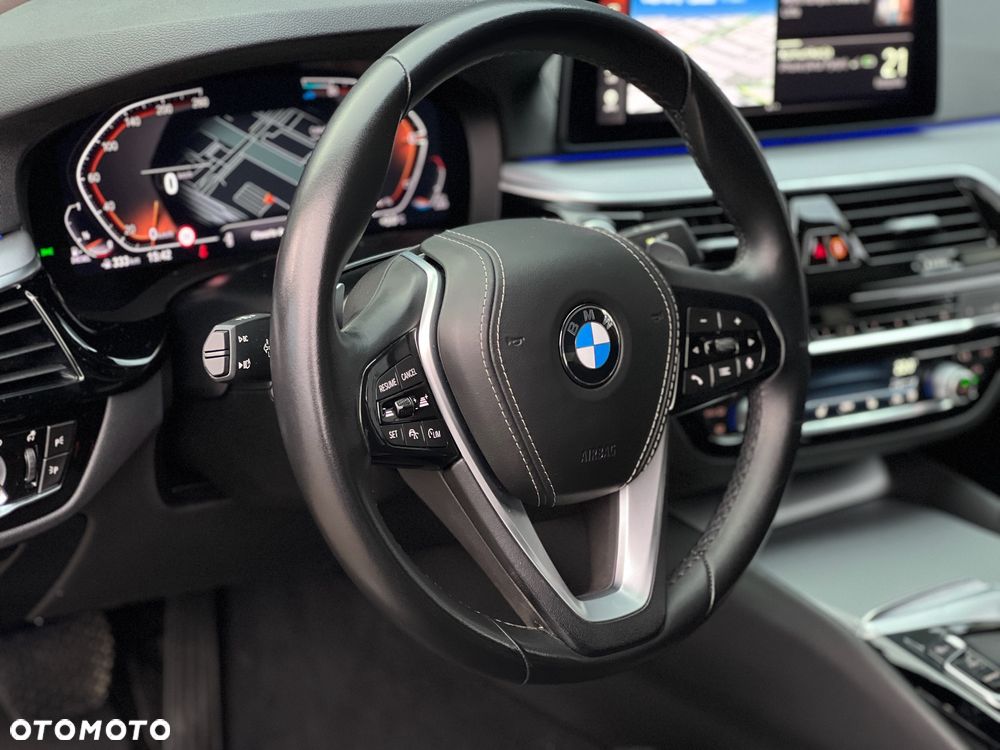 BMW Seria 5 520d MHEV Luxury Line sport - 21