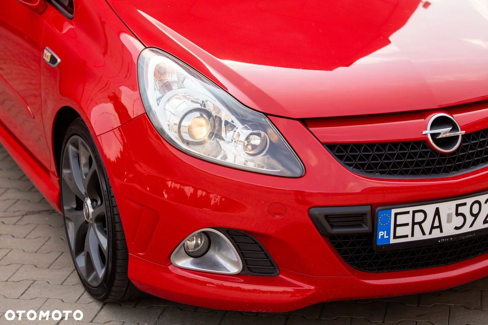 Opel Corsa 1.6T OPC - 21