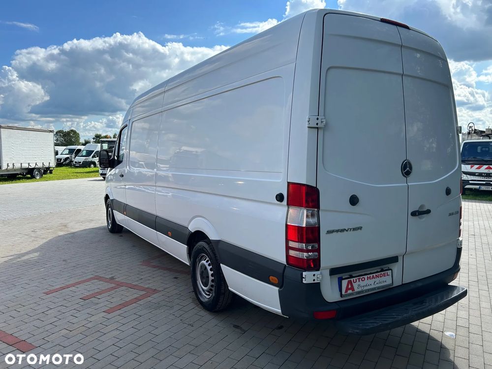 Mercedes-Benz SPRINTER - 4