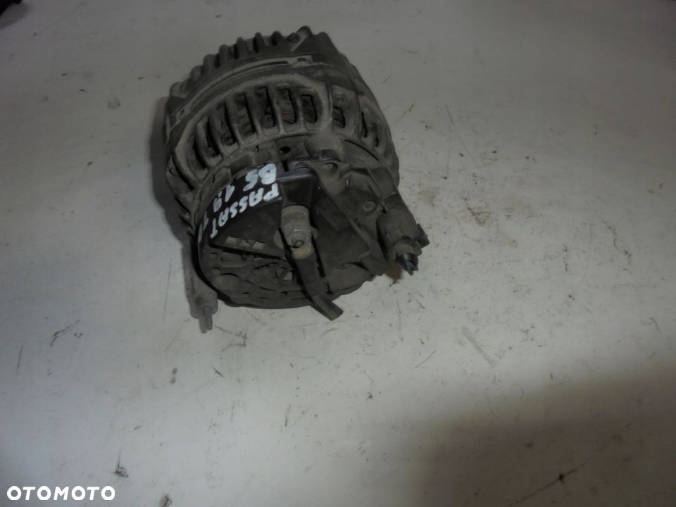 ALTERNATOR PASSAT B5 1.9 TDI 028903029B - 3