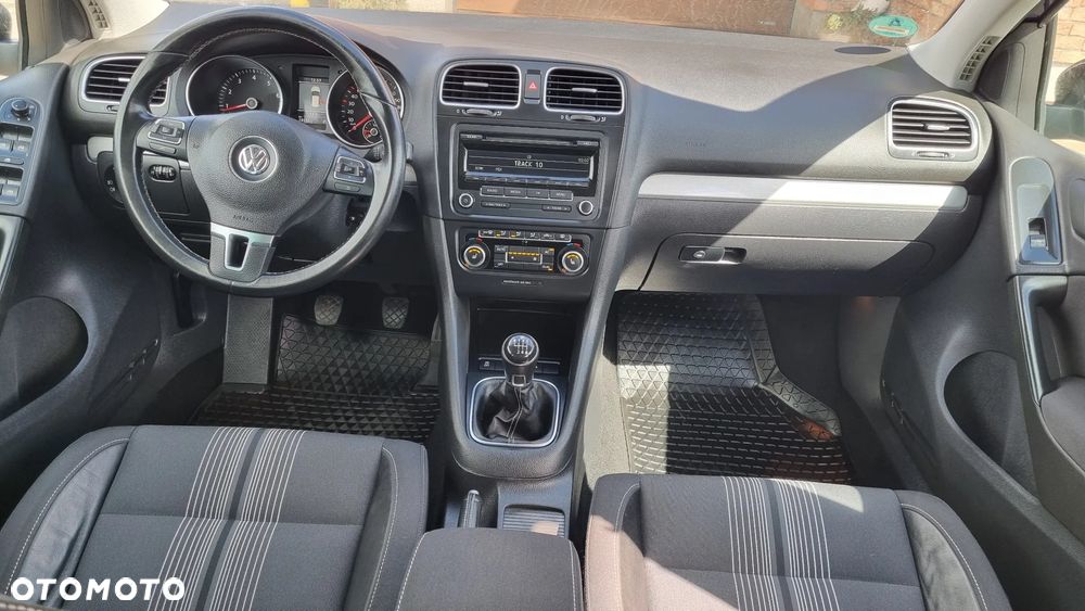 Volkswagen Golf 1.2 TSI BlueMotion Technology MATCH - 25