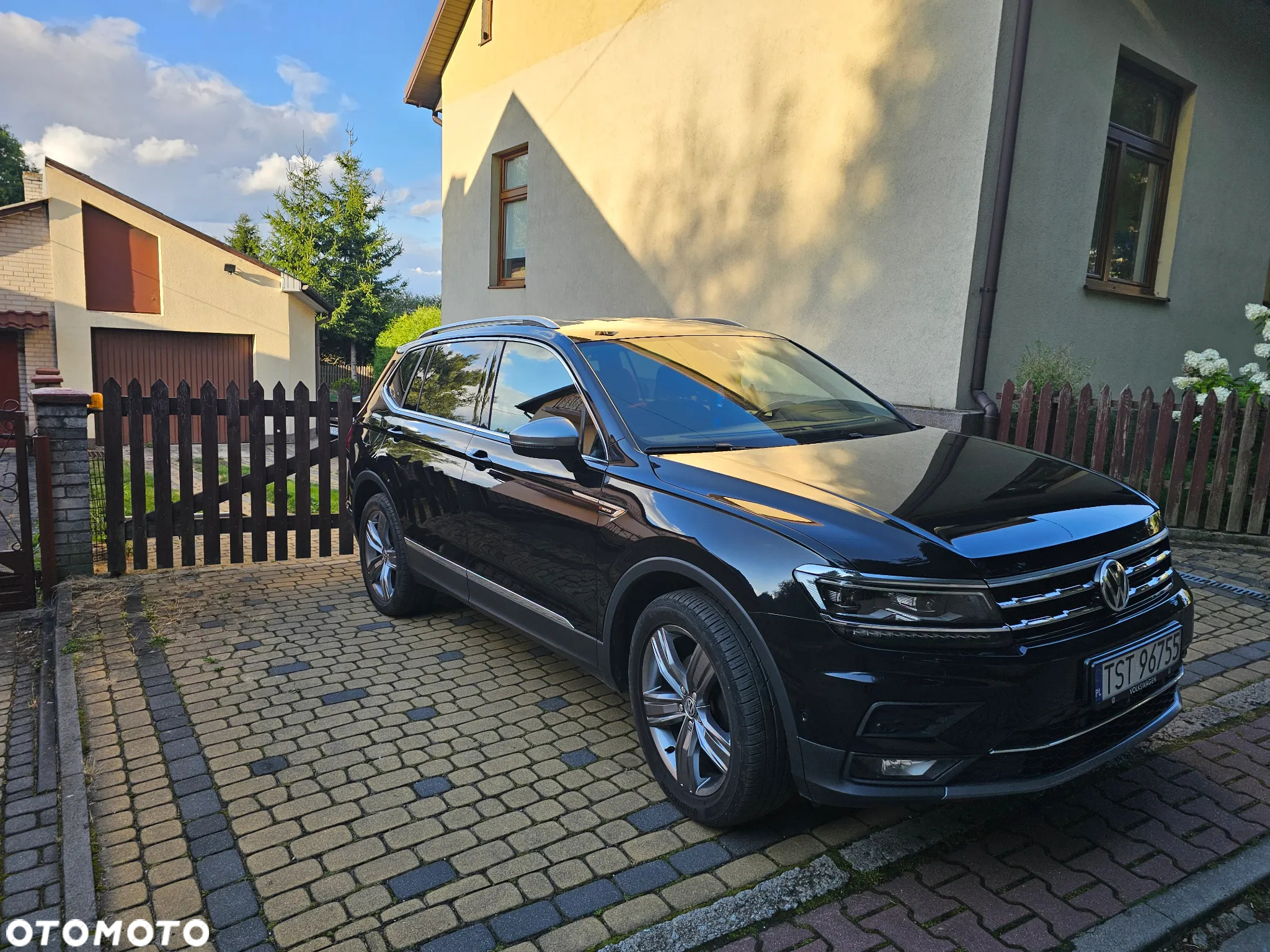 Volkswagen Tiguan Allspace - 3