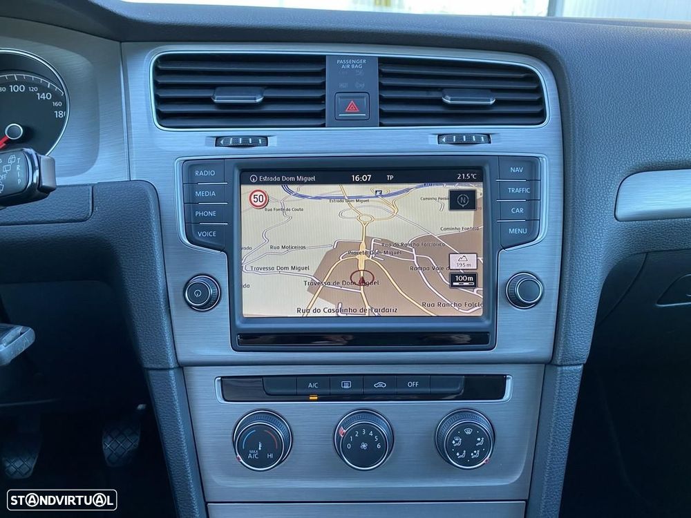 VW Golf Variant 1.6 TDi GPS Edition - 16