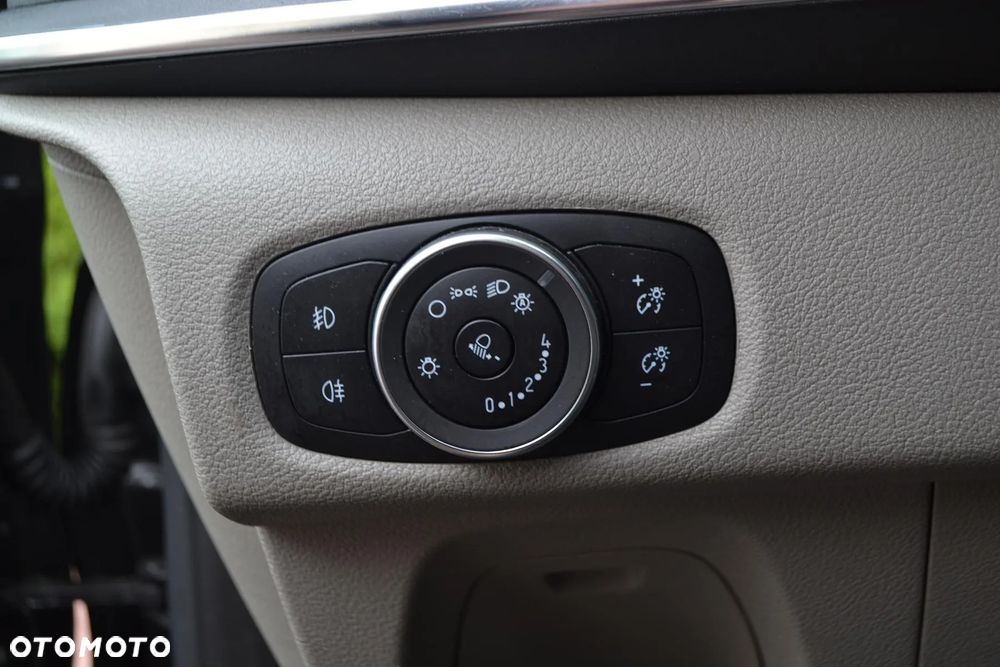 Ford Tourneo Custom 2.0 EcoBlue L2 Titanium X SelectShift - 35