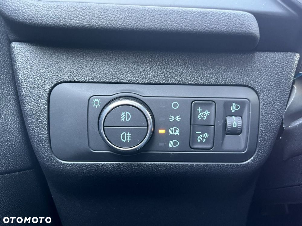 Ford Kuga 1.5 EcoBoost TITANIUM - 32