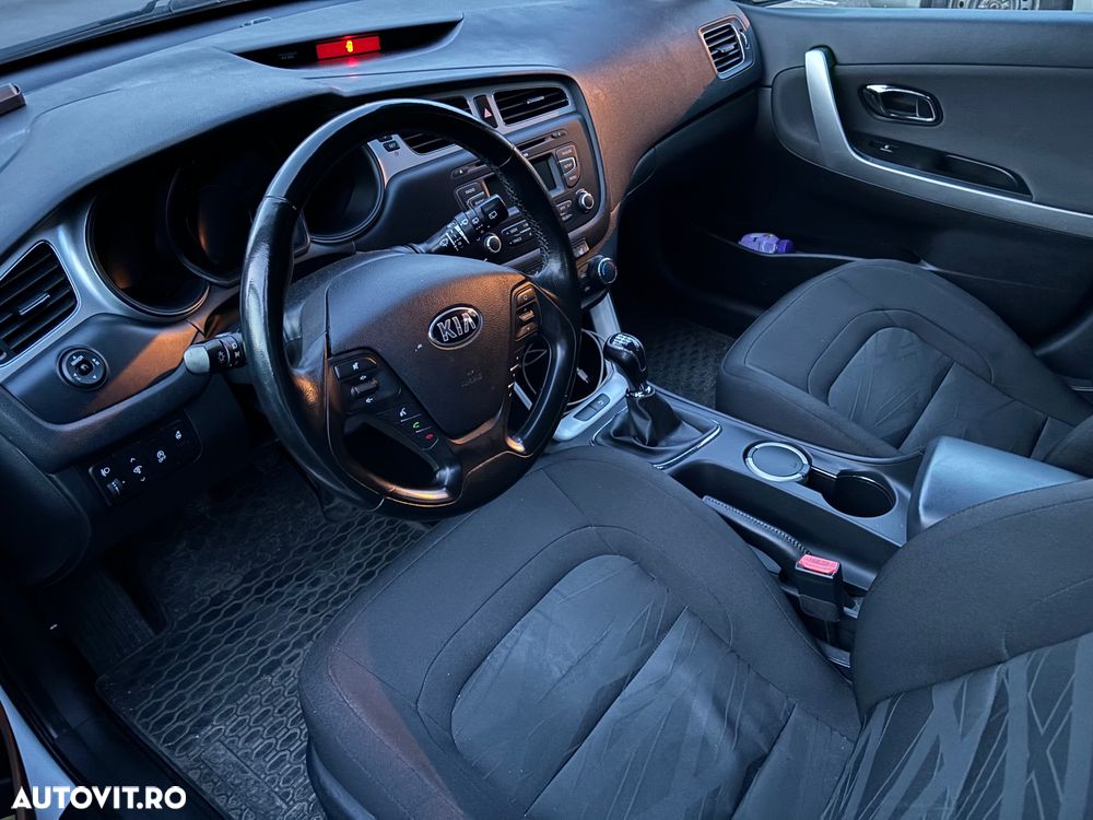 Kia Ceed 1.6 DSL STAR - 9