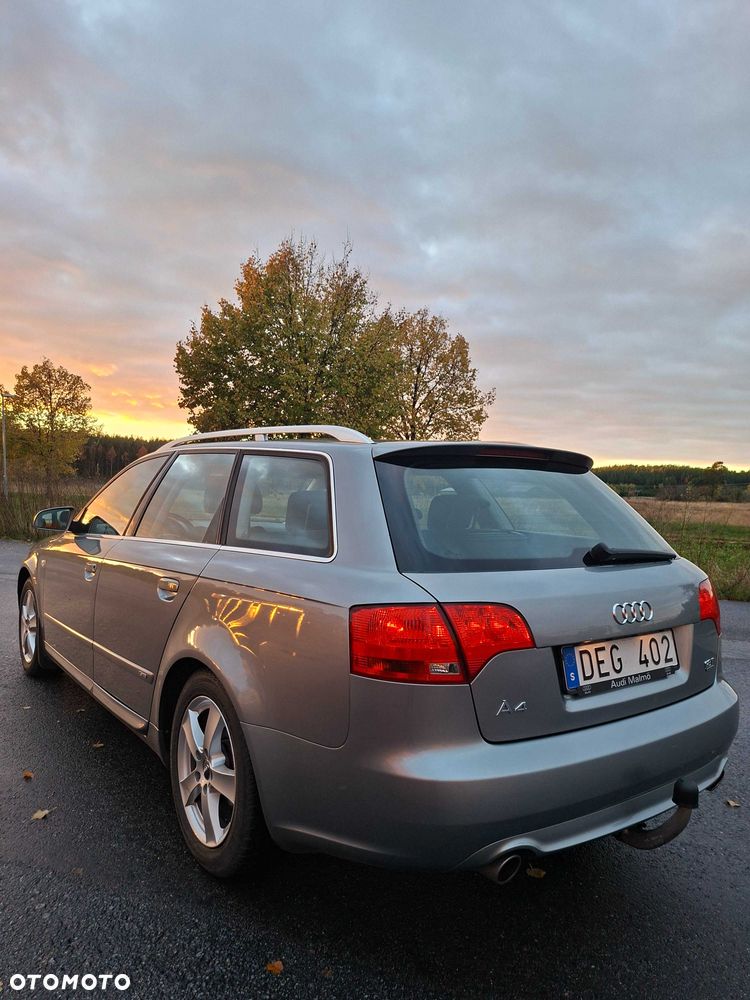 Audi A4 Avant - 14