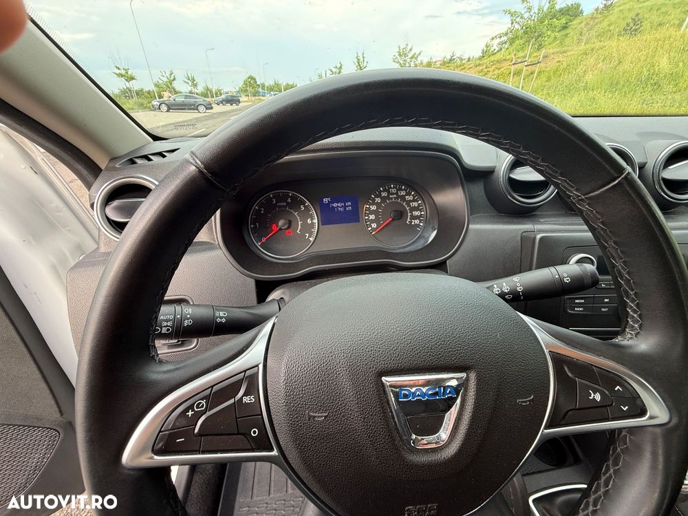 Dacia Duster 1.5 Blue dCi 4WD Comfort - 13