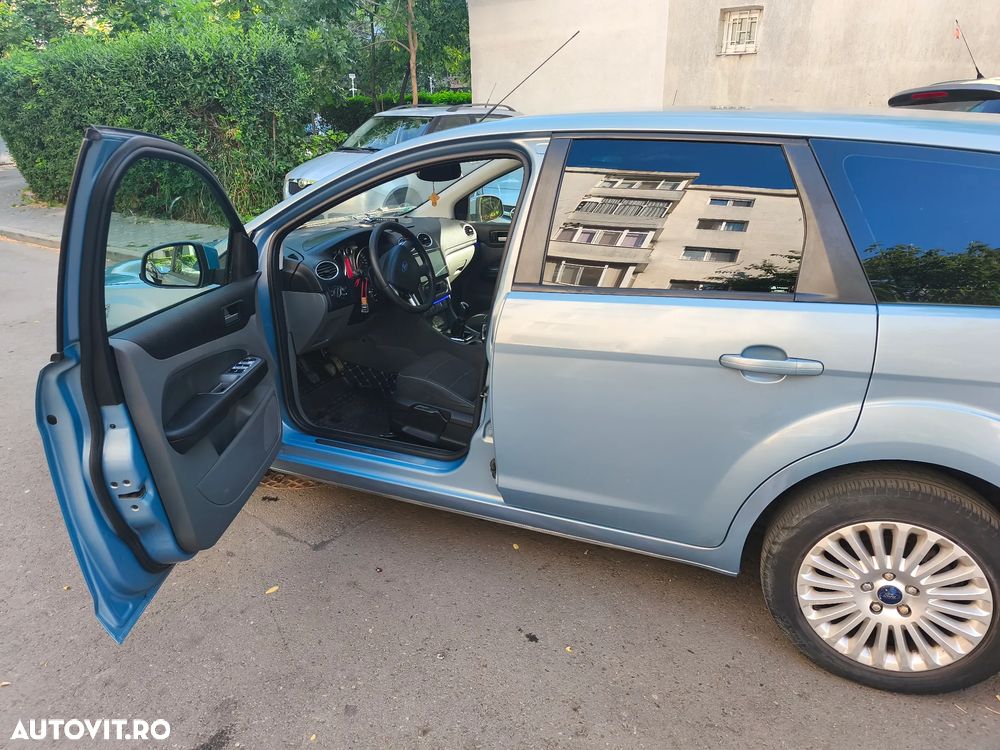 Ford Focus 1.6 TDCI DPF Titanium - 28