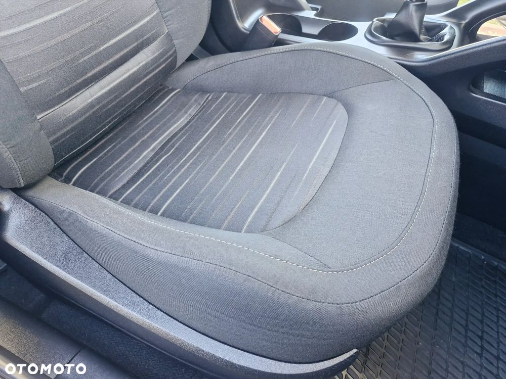 Hyundai ix35 1.7 CRDi Classic 2WD - 24