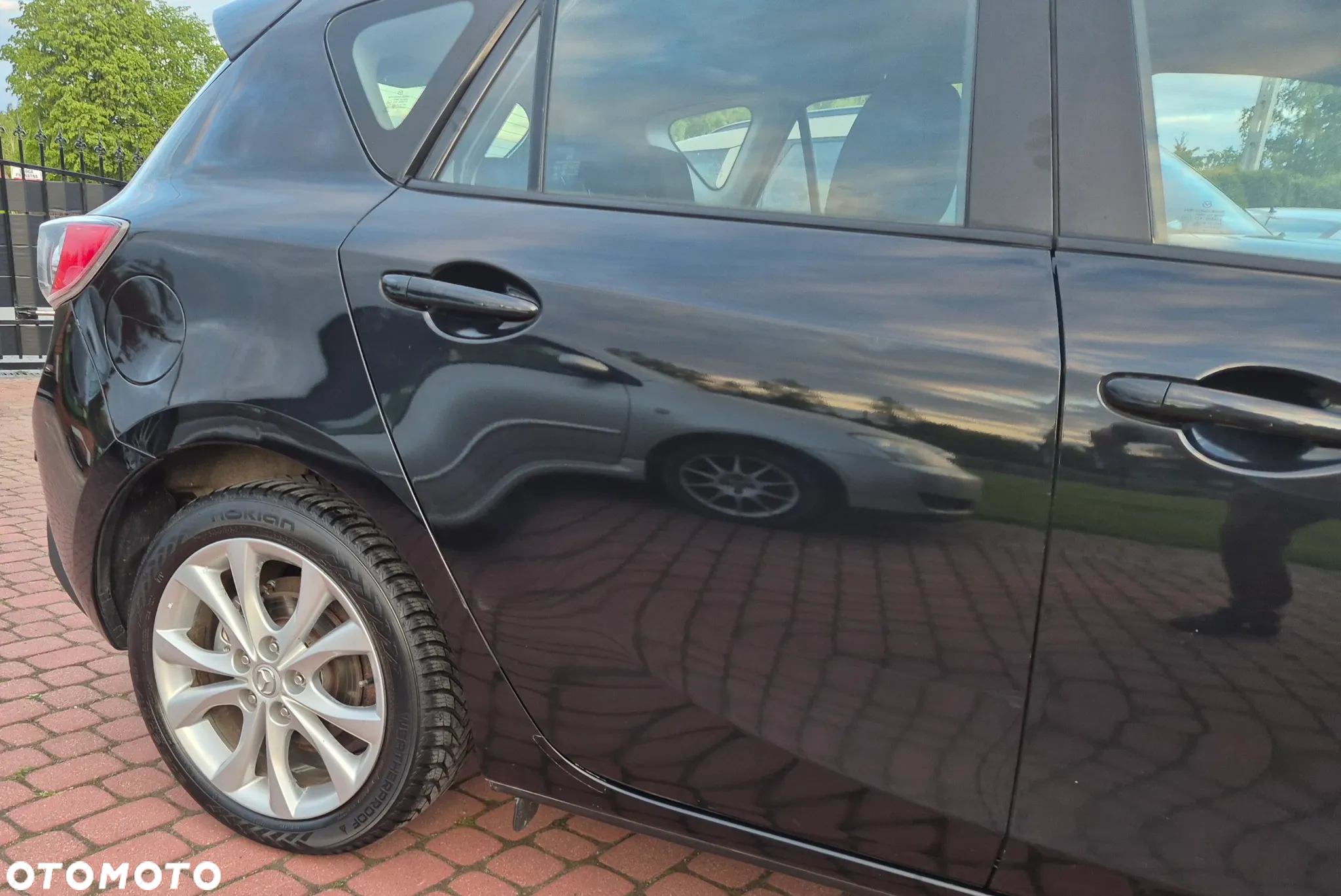 Mazda 3 1.6 Active + - 14