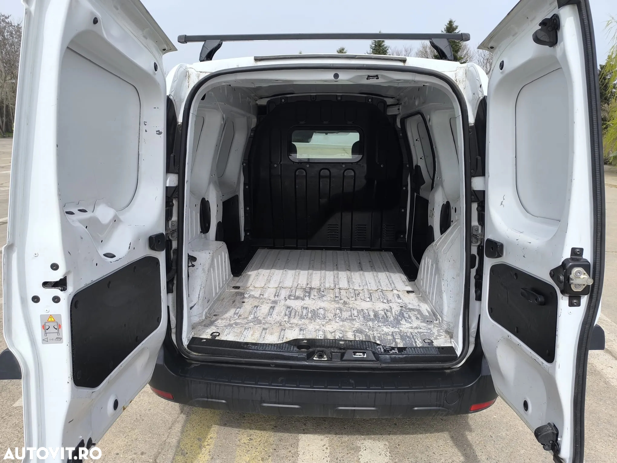 Dacia Dokker 1.5 Ambiance - 11
