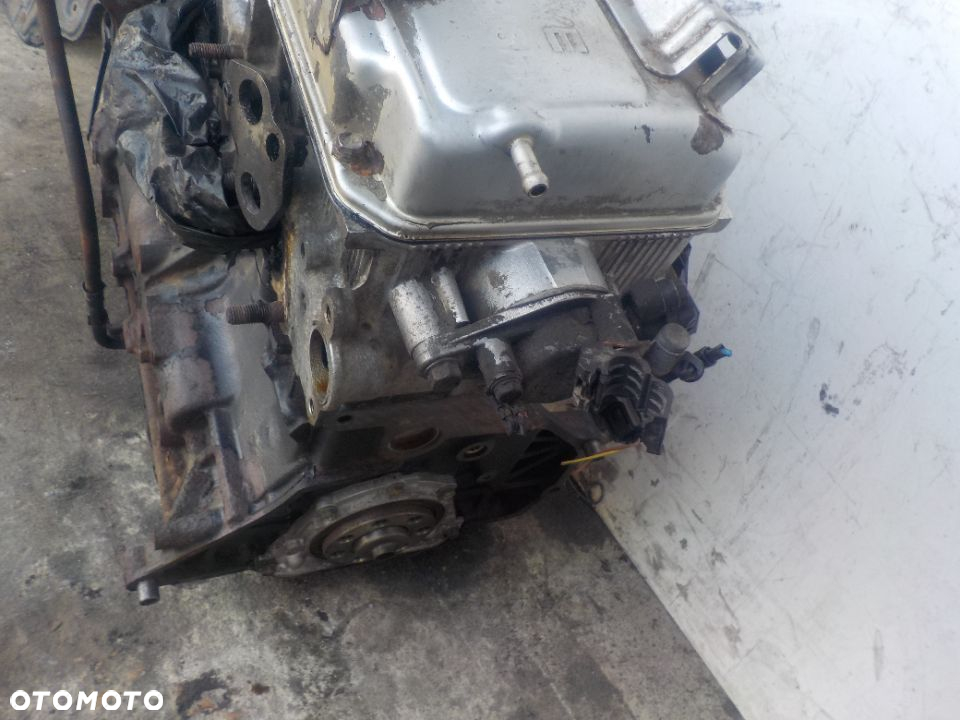 MITSUBISHI GALANT SILNIK 2.0B 4G63 GOŁY SŁUPEK - 3