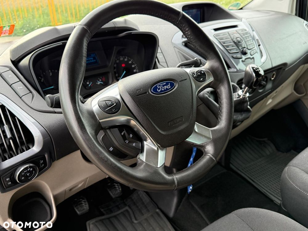 Ford Tourneo Custom 2.0 TDCi L2 Titanium - 23