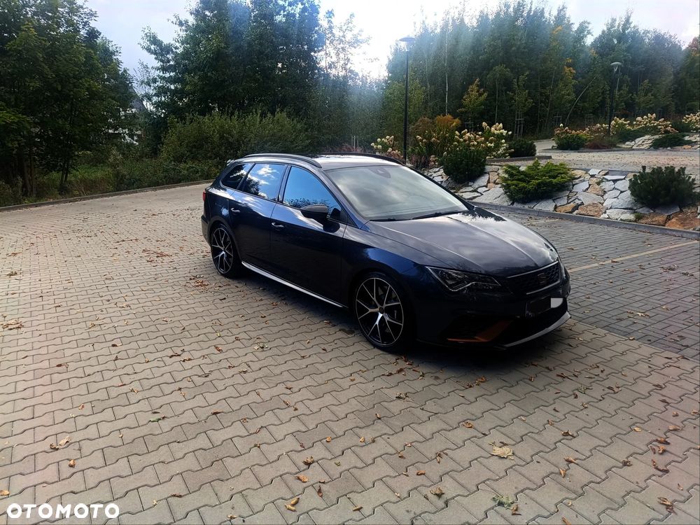 Seat Leon 2.0 TSI Cupra R DSG - 2