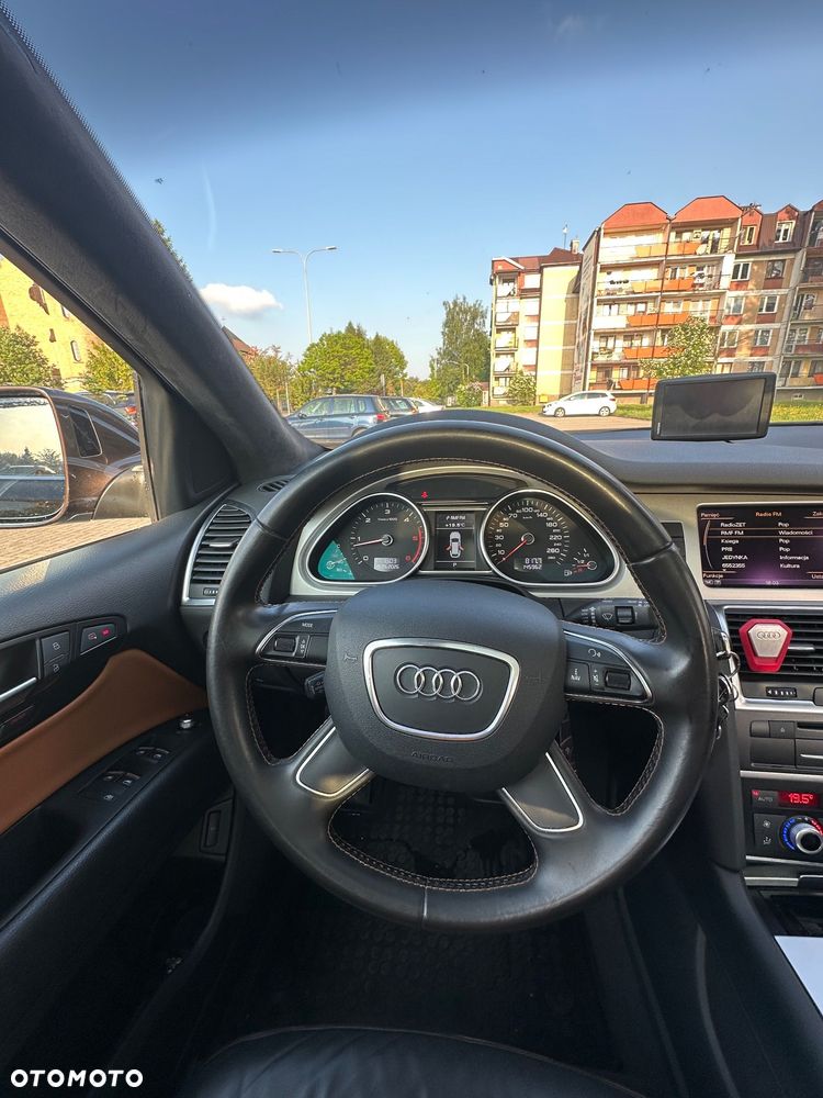 Audi Q7 - 13