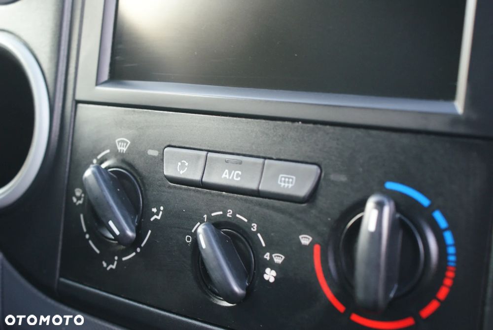 Peugeot Partner - 15